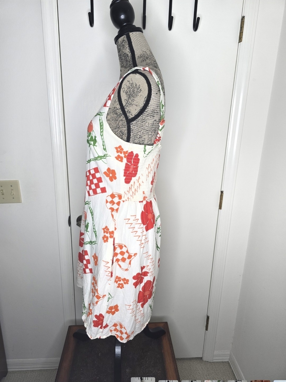 Japna White Mini Dress with Red & Green Floral Patchwork - Picture 5 of 7